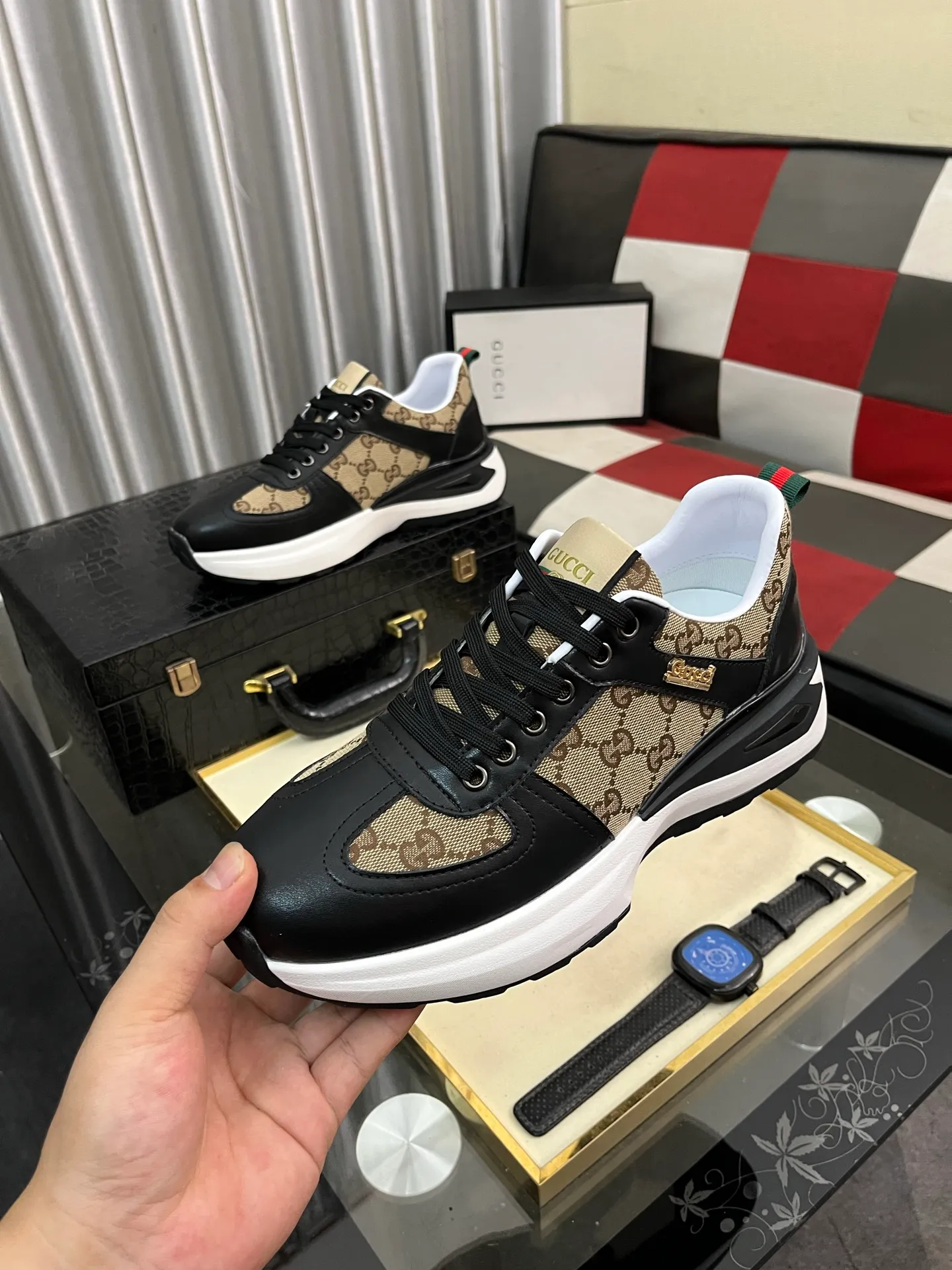 Men's Men's Shoes💰458⌚️⌚️[GUCCI] Gucci men's casual shoes are absolutely popular🔥The ultimate matching item for trendy men! The charm of super texture is irresistible, the main recommendation, the flower leather color is bright! The upper is made of high-quality brand printed fabric with cowhide, breathable leather lining and wear-resistant rubber sole, noble and elegant! Extremely comfortable🎁🎁You can be as handsome as you want💪 38-444️⃣colors available